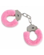 Furry Love Cuffs Roze met zachte pluche bekleding en metalen ketting. Speels accessoire voor volwassenen vanaf 18 jaar en leuk als ondeugend cadeau.