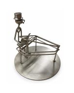 Metalen sculptuur van een pianist aan een vleugelpiano. Ca. 14,8 cm hoog. Origineel cadeau voor pianisten, pianodocenten en liefhebbers van pianomuziek.