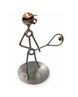 Metalen sculptuur van een tennisspeler met racket en bal. Origineel sportief cadeau van ca. 16,5 cm voor tennissers en liefhebbers van racketsport.