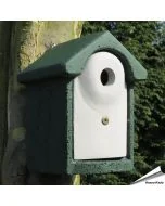 Houtbeton nestkast 28mm ✔️ Ideaal voor koolmezen & kleine mezen ✔️ Duurzaam en isolerend ✔️ Met roofdierbescherming ➤ Shop nu bij Hoezo-Kado