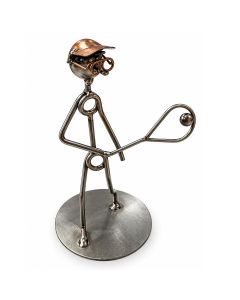 Metalen sculptuur van een tennisspeler met racket en bal. Origineel sportief cadeau van ca. 16,5 cm voor tennissers en liefhebbers van racketsport.