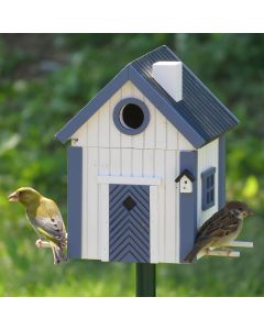 Multiholk Sjoboden van Wildlife Garden: nestkast en voederhuis in 1 voor kleine tuinvogels, geïnspireerd op Scandinavische kustarchitectuur.