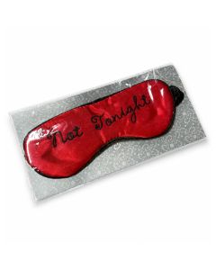 Rood slaapmasker met zwarte “Not Tonight” borduring en zwarte rand. Nylon oogmasker van ca. 185 x 70 mm met opvallende uitstraling.