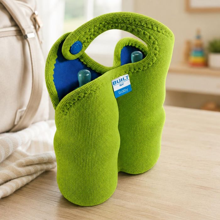 BUILT Double Thirsty Tote voor 2 babyflesjes. Isolerende houder van rekbaar neopreen, beschermt de flesjes en houdt drank langer warm of koud.