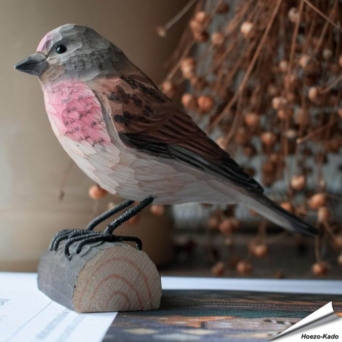 DecoBird - Kneu | Houtgesneden vogel | lindenhout