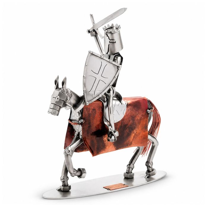 Handgemaakte Hinz & Kunst ridder te paard met schild, zwaard en koperkleurige paardendeken. 24 x 10 x 26 cm. Bijzonder metalen decoratiebeeld.