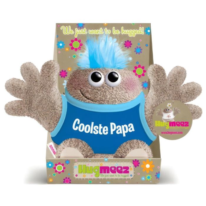 Hugmeez Medium Coolste Papa is een superzachte knuffel van ca. 200 x 350 mm met open armen en persoonlijke boodschap voor papa.