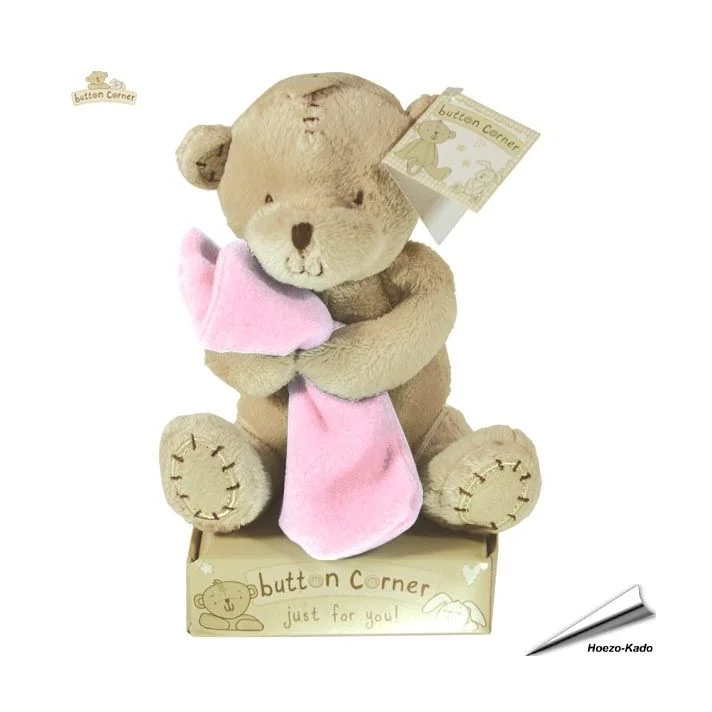 Button Corner - Knuffelbeer met roze dekentje