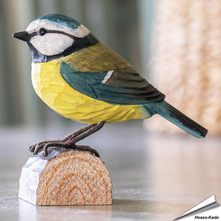 DecoBird - Pimpelmees | Houtgesneden vogel | lindenhout