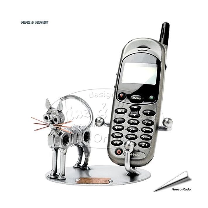 Kat GSM houder van de kunstenaar Hinz & Kunst