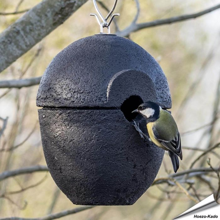 Houtbeton nestkast Malaga | hangend | zwart | Hoezo-Kado