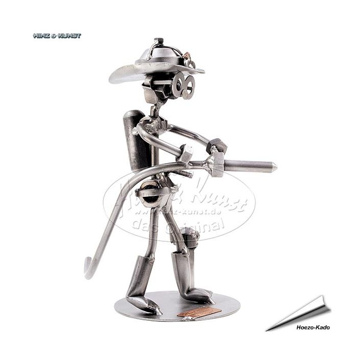 Hinz & Kunst brandweerman sculptuur met spuit – metalen beeldje