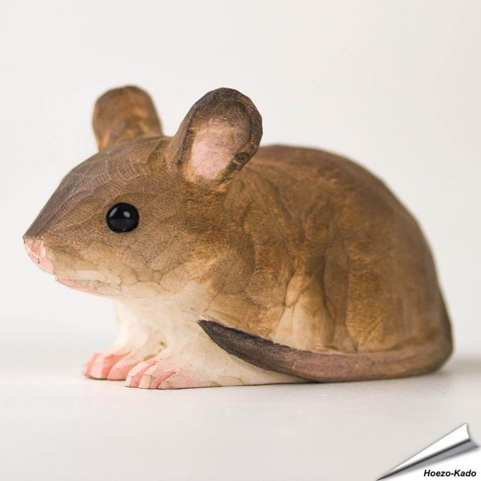 Houten muis van Wildlife Garden – een prachtige decoratie waar het hele gezin van zal genieten! ✔️ Natuurgetrouw vormgegeven en realistisch gekleurd ➤ Bestel nu eenvoudig online bij Hoezo-Kado